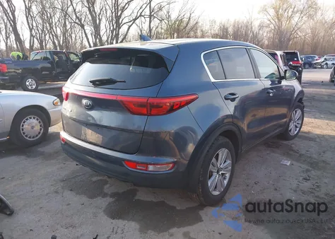 2017 Kia Sportage Lx z USA, uszkodzony, nr VIN KNDPM3AC9H7114854